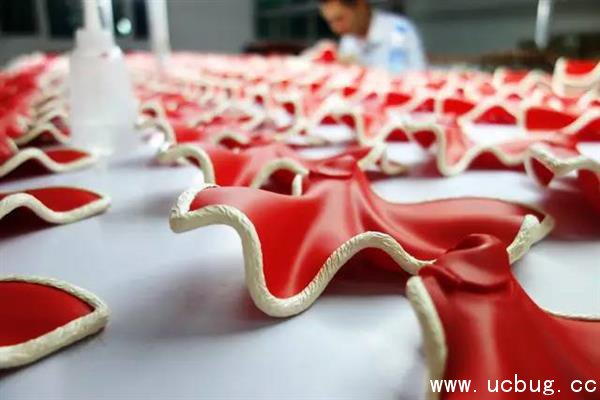 《​仙剑赵灵儿》手办是什么材质的