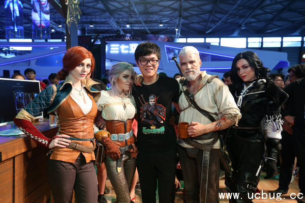 cj2017人皇sky与柯洁昆特牌展台对战 cj2017人皇sky与柯洁昆特牌展台对战